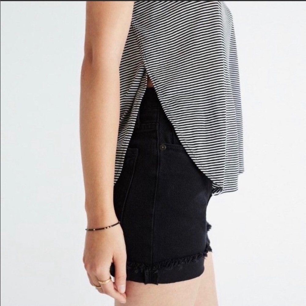 2 Madewell tanks